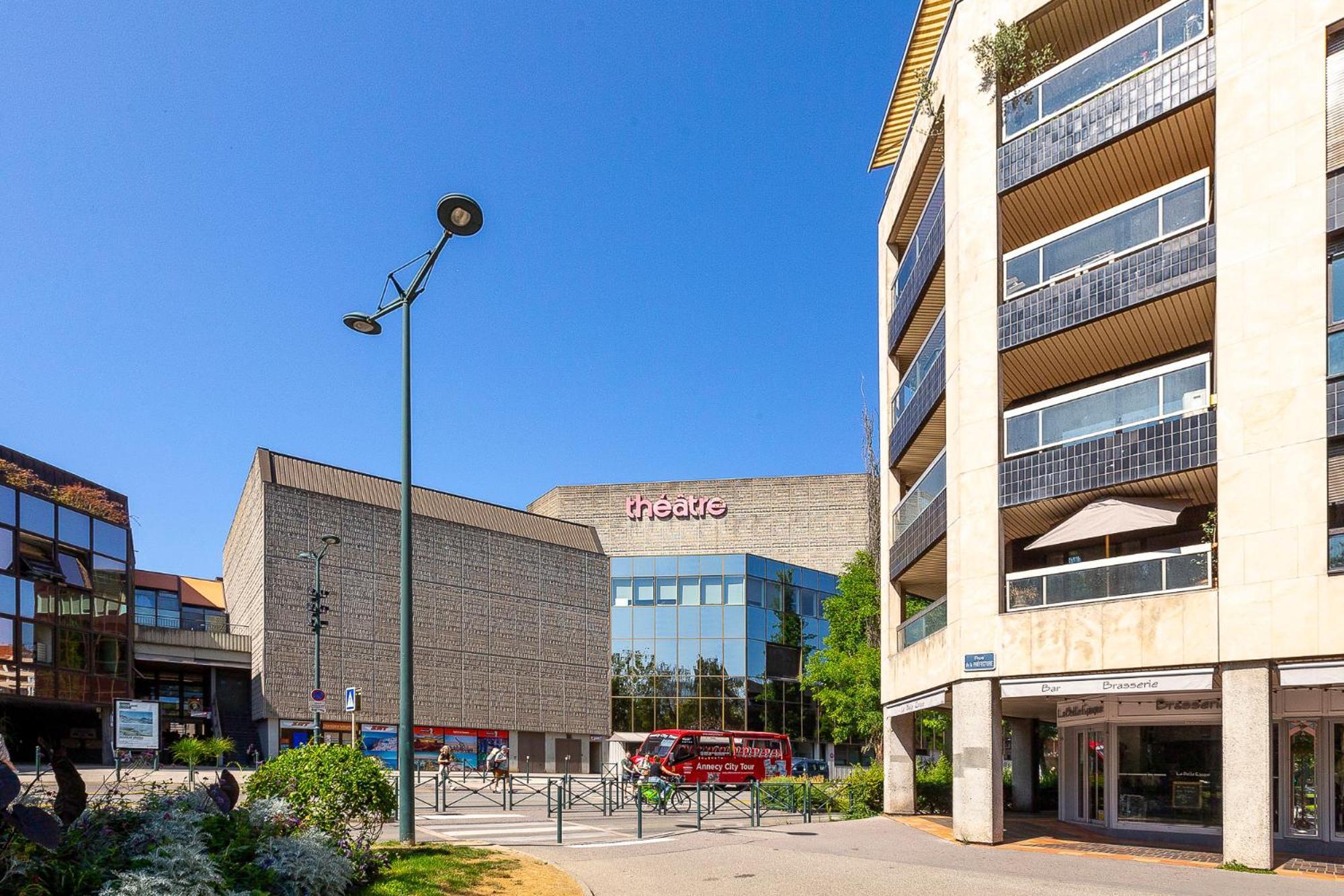 Appartement Moderne Au Coeur D'Annecy - A Deux Pas Du Lac Et De La Vieille Ville Eksteriør billede